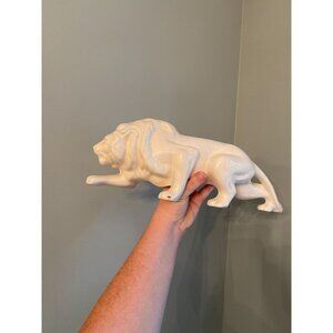 Vintage Ceramic Lion Figurine White Glossy Finish Handcrafted Decorative Piece 1